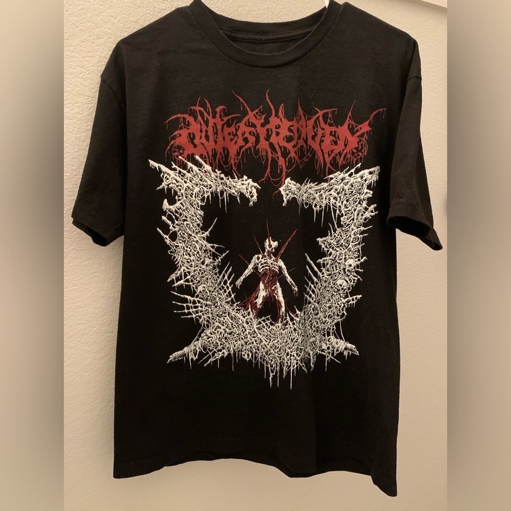 Outer Heaven t-shirt, size L